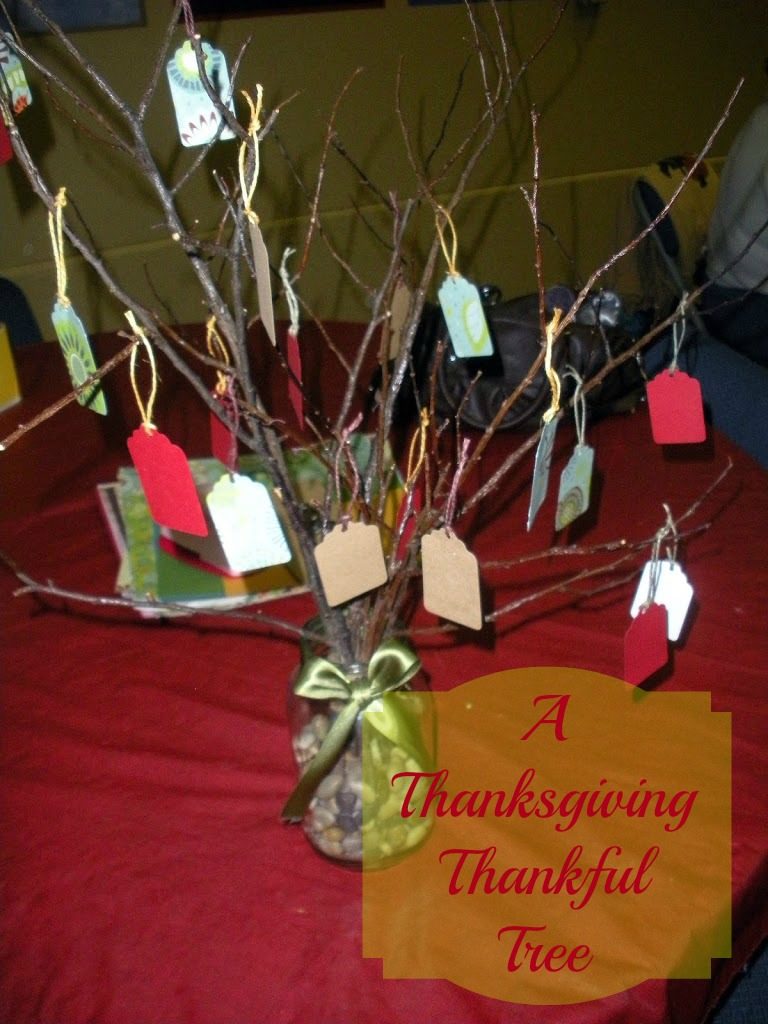 a Thanksgiving Thankful tree