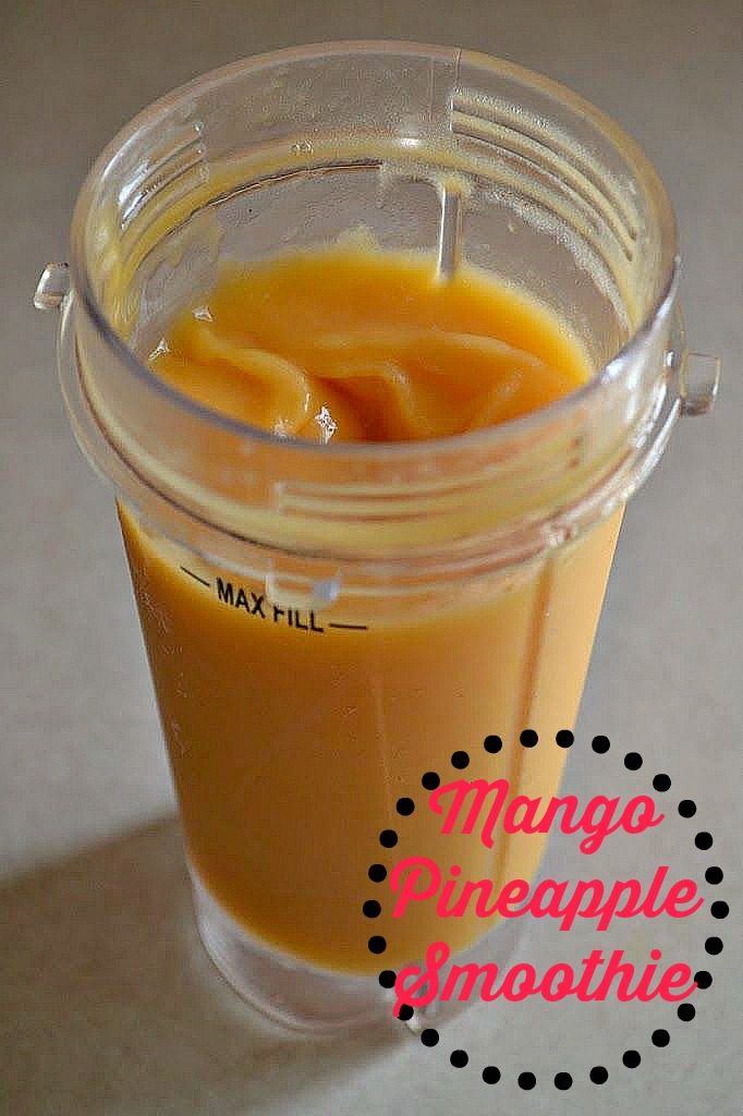 Delicious Mango Pineapple Smoothie